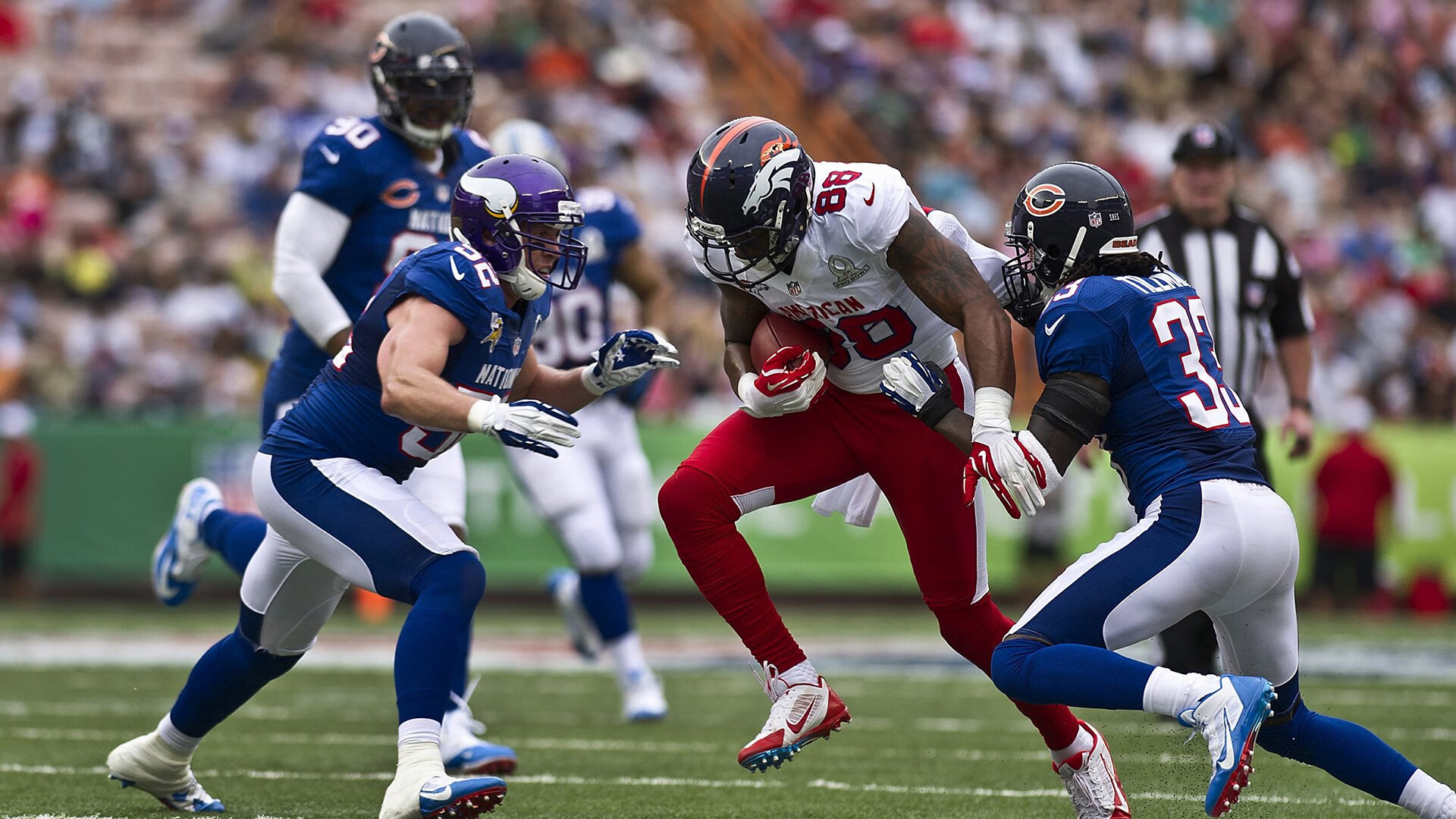  世界杯四强战爆出冷门！曼联横扫马德里竞技，争冠形势突变